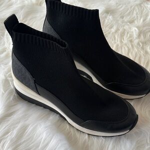 MICHAEL Michael Kors Black and White Women's Sneakers women size 7.5